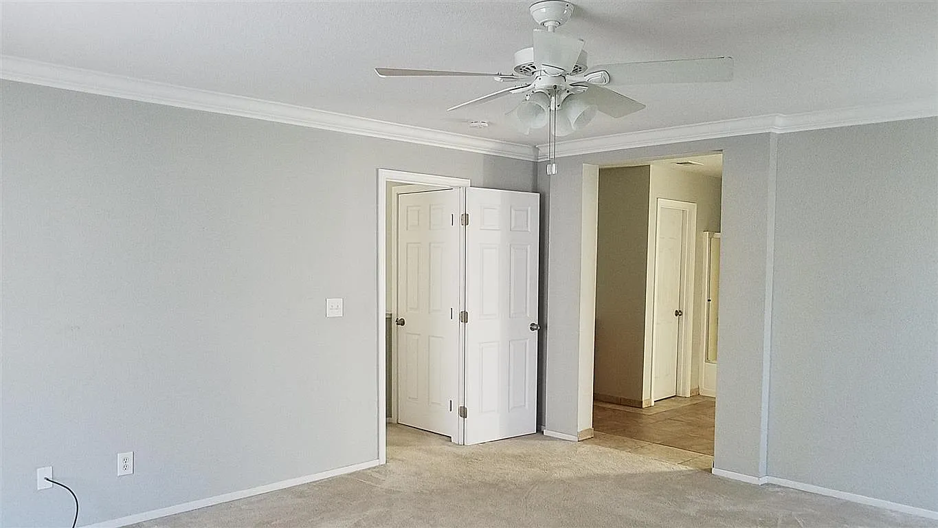1 Casper Ct — Photo 4