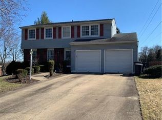 368 Lorlita Ln, Pittsburgh, PA 15241