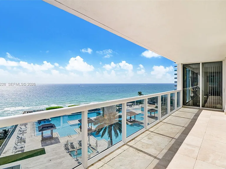 1800 S Ocean Dr #1101 — Photo 1