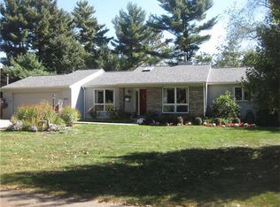 9570 Fox Rd, Pittsburgh, PA 15237