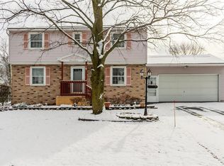 19 Lori Ln, Rochester, NY 14624