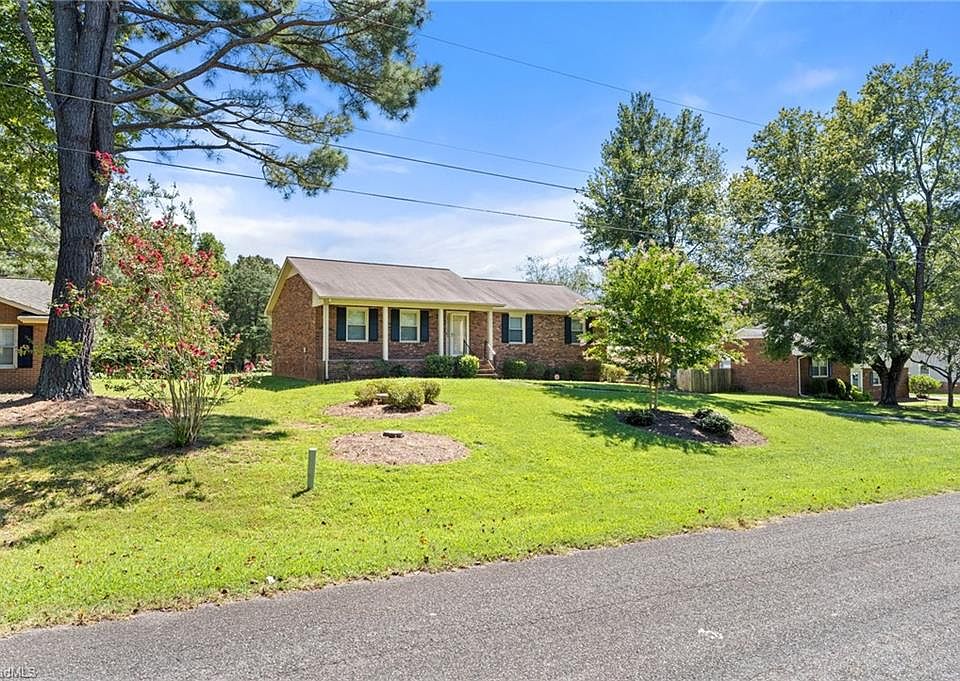 6055 Bobbybrook Dr, Clemmons, NC 27012 | MLS #1118649 | Zillow