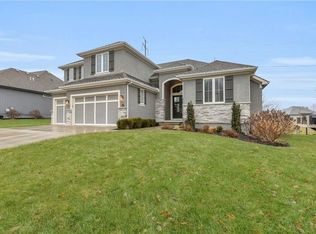 10315 N Revere Ave, Kansas City, MO 64154