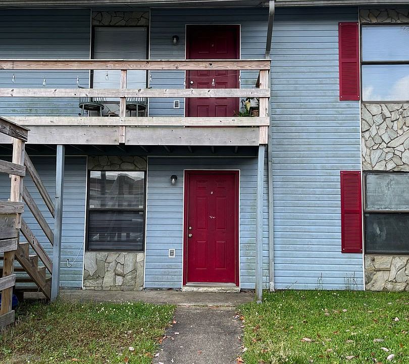 1st image of 514 Landview Dr #B