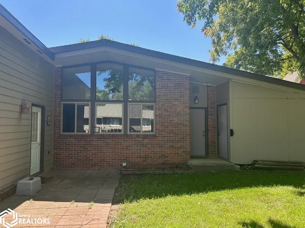 1005 W 1st St S, Estherville, IA 51334