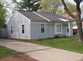 306 E Thirteen Mile Rd, Royal Oak, MI 48073