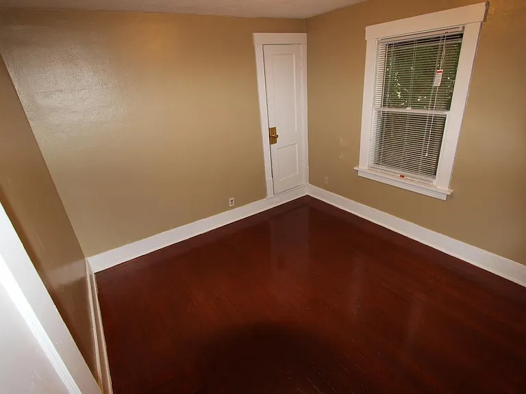 4619 California St — Photo 27