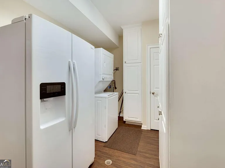 1031 Sandy Creek Rd — Photo 18