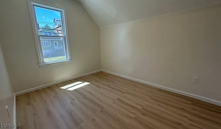 70 Chestnut St #2 — Photo 7