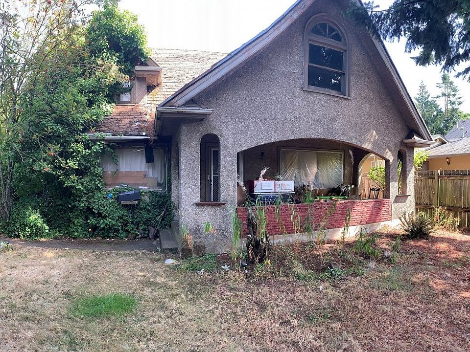 2nd image of 100 SE 94th Ave