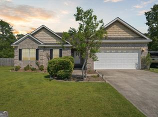 105 Harvest Dr, Springfield, GA 31329