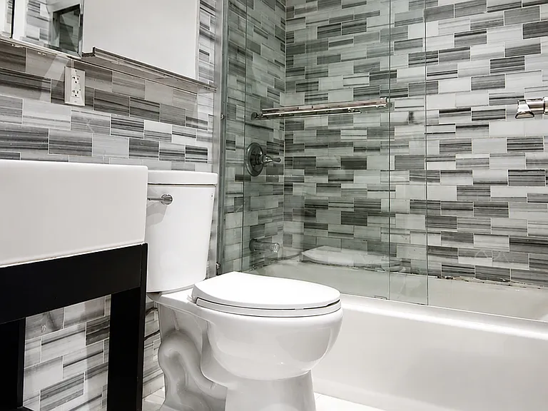 964 Amsterdam Ave #6D — Photo 8