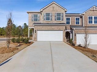 932 Elwood Dr, Dacula, GA