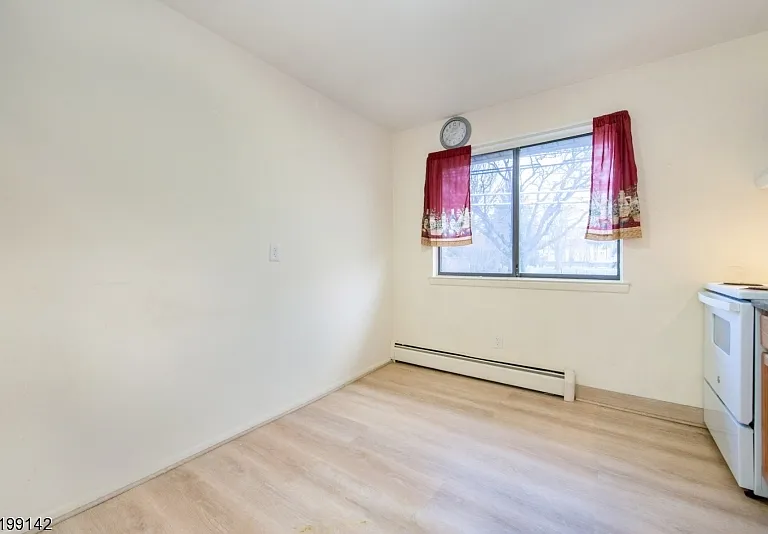 685 Van Houten Ave #3 — Photo 5