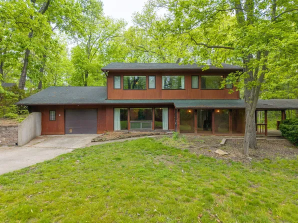 7146 W Elizabeth St, Columbia, MO 65202