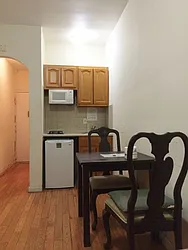 Rented by NYLA Realty