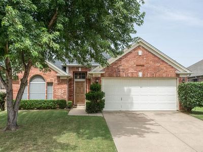 1111 Marshall Dr, Euless, TX, 76039