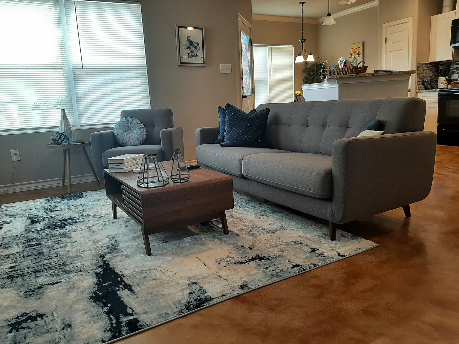 3 bed, 2.5 bath, 1466 sqft, $1,600 — Photo 2