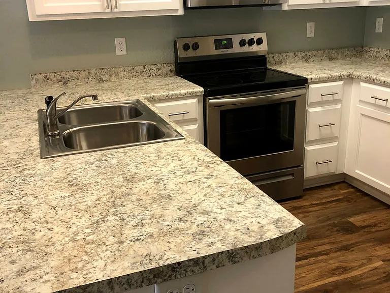 805 Harmon Heights — Photo 32