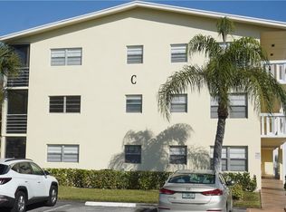 99 Dorset #99-C, Boca Raton, FL 33434