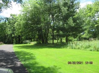 Richland Ave, Barberton, OH 44203