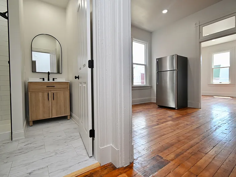 709 Columbia St #4 — Photo 9