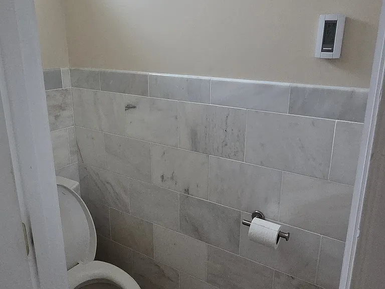 321 Pine St — Photo 23