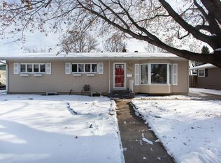 1842 17th St S, Fargo, ND 58103