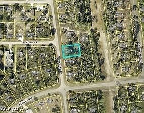 1st image of 1904 Latham Dr