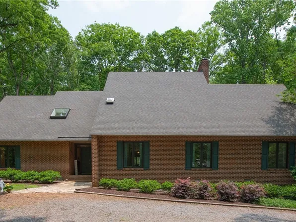 11530 Primrose Ln, Rockville, VA 23146