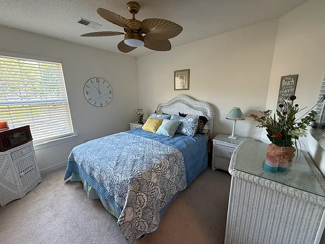 4319 Lotus Ct #F — Photo 14