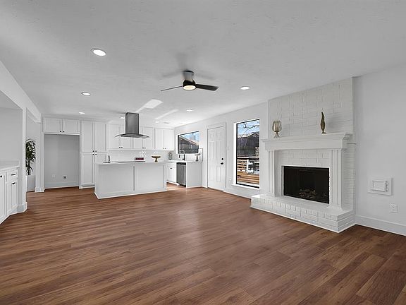 5th image of 8823 Bird Forest Drive