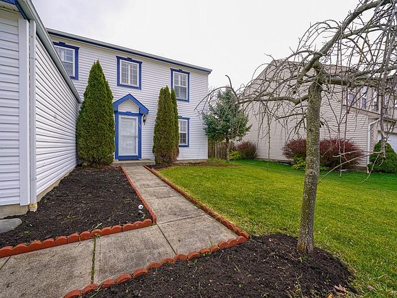 4th image of 236 Essex Pl