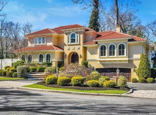 6 Oak Point Dr S, Bayville, NY