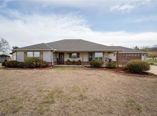 115 Strippit Rd, Poteau, OK 74953