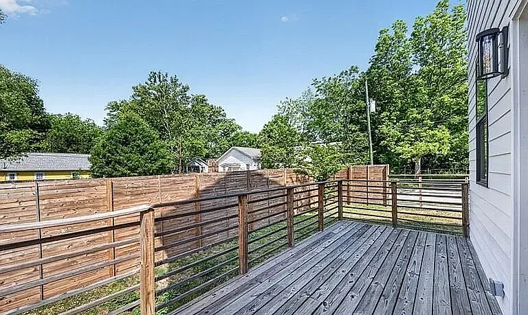 985 McDaniel St SW — Photo 38