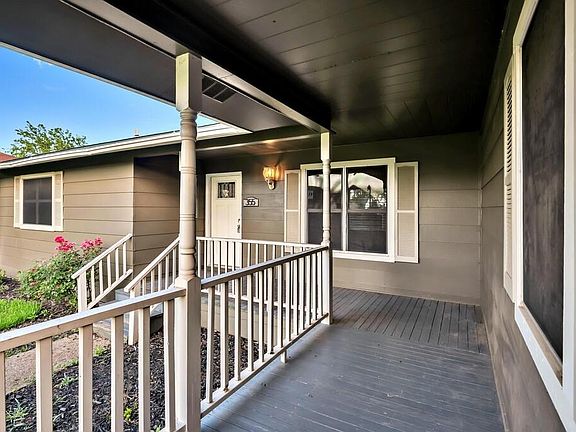 3rd image of 355 Maywood Dr