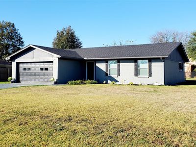 202 W Whitewright Rd, Savoy, TX, 75479