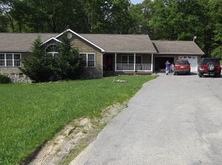 450 Rock Barn Ave, Princeton, WV 24740