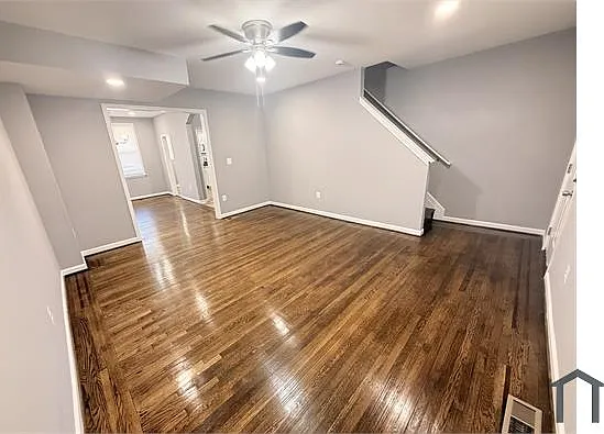 3213 Ramona Ave — Photo 4