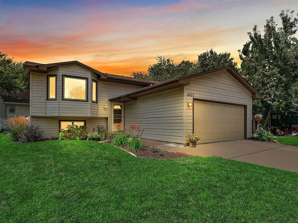 5237 Scott Ave N, Crystal, MN 55429