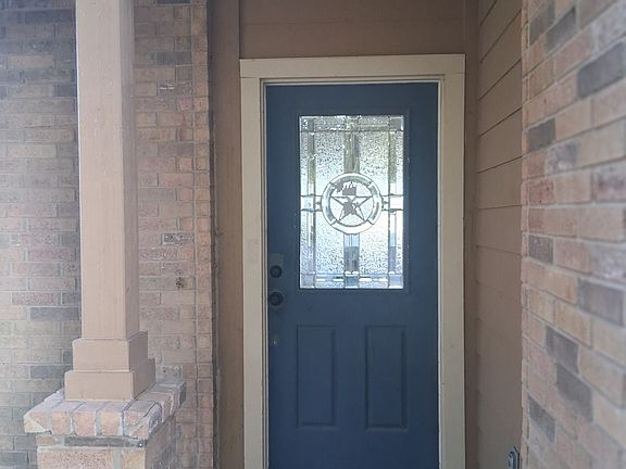 2nd image of 3302 Dunlap