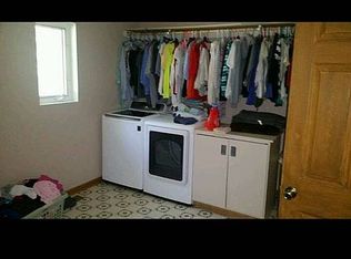 11 N Creek Rd, Smithville, MO 64089
