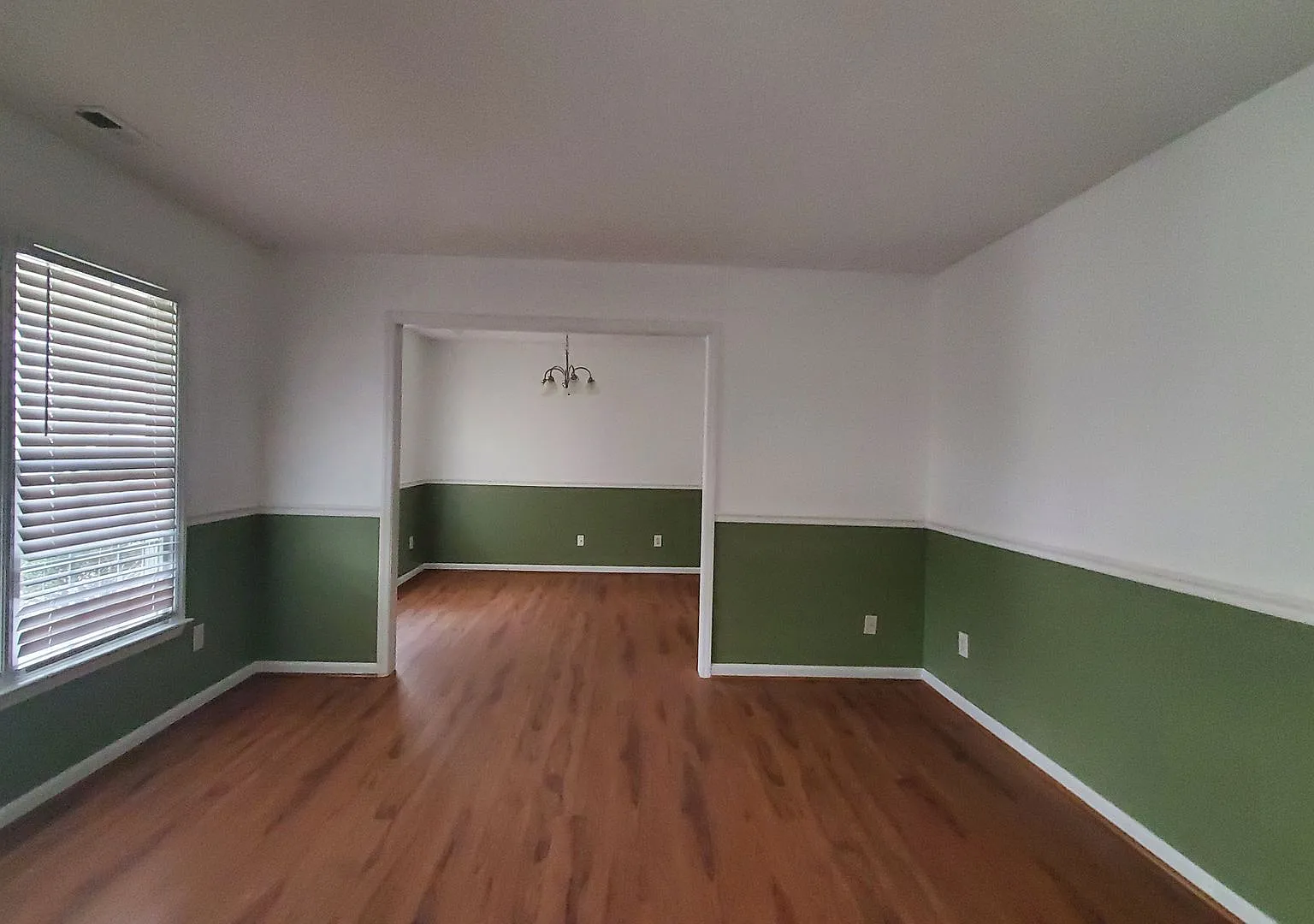 2823 Franzia ~ Birch Creek ~ Two Weeks Off The First Full Months Rent!! — Photo 2
