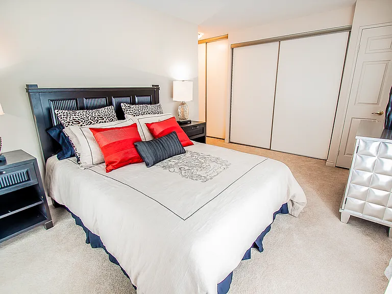 405 Waterloo St — Photo 11