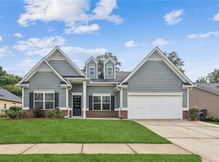 119 Cherokee Reserve Cir, Canton, GA 30115