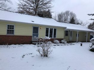 14442 Caves Rd, Novelty, OH 44072