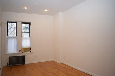 Rented by Willie Kathryn Suggs, LREB
