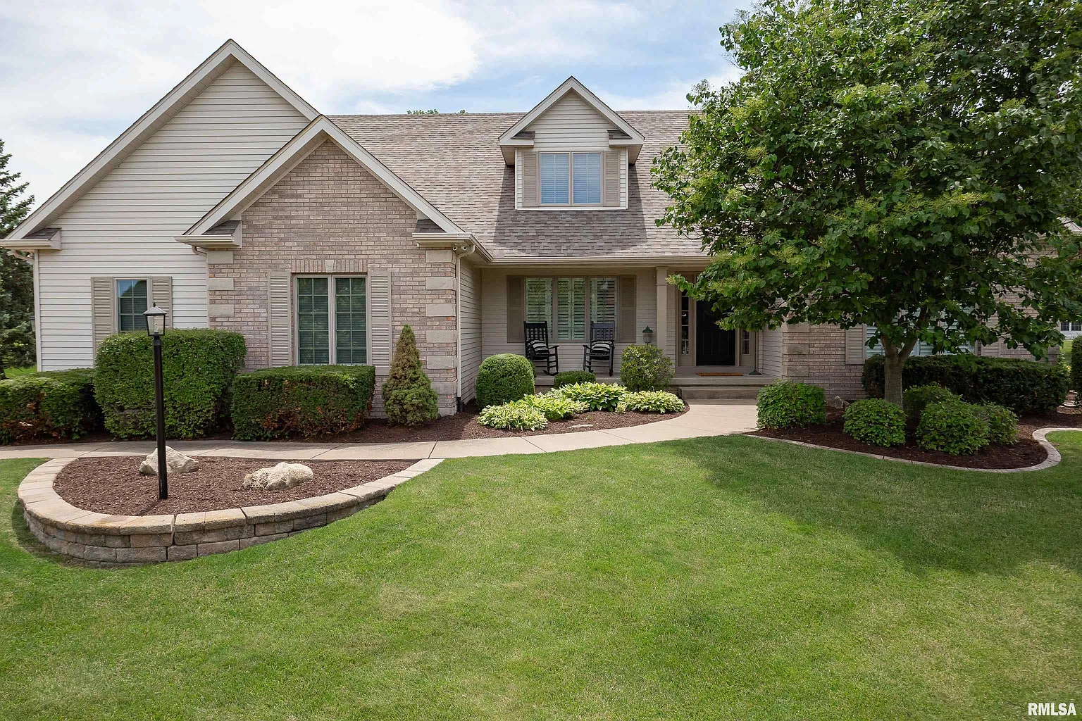 2529 Heather Glen Ave photo 1