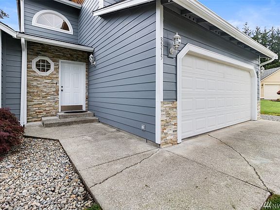 3rd image of 3315 240th Street Ct E